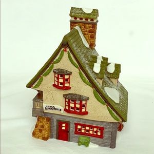Department 56 North Pole Elf Bunkhouse 56.56016
